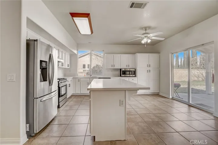 42210 Alicante Street, Lancaster, California 93536