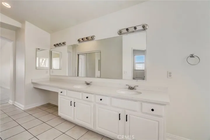 42210 Alicante Street, Lancaster, California 93536