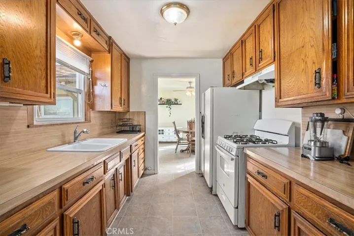 2912 Union Road, Paso Robles, California 93446