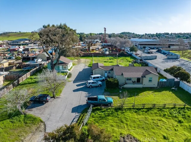 2912 Union Road, Paso Robles, California 93446