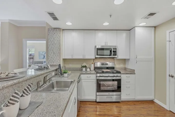 3901 Lick Mill Boulevard 208, Santa Clara, California 95054