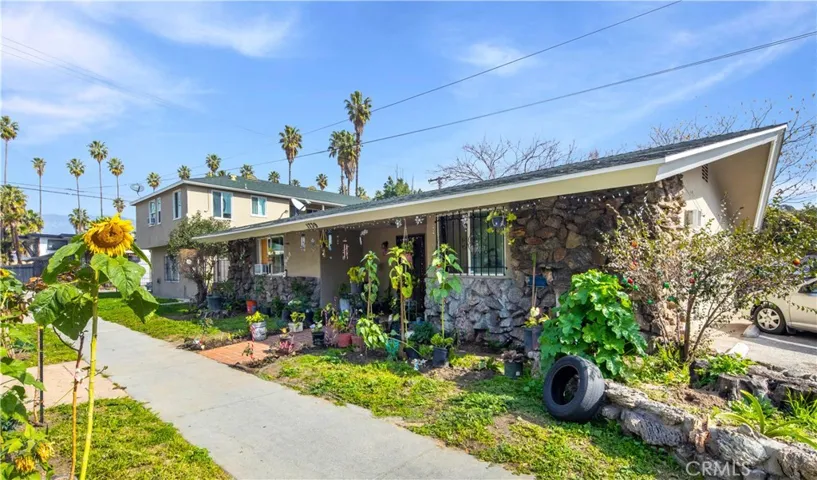 394 W 17th Street, San Bernardino, California 92405