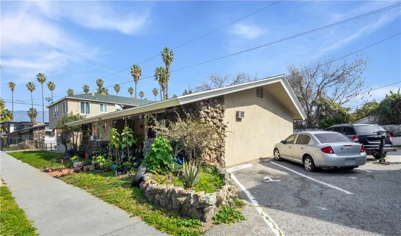 394 W 17th Street, San Bernardino, California 92405