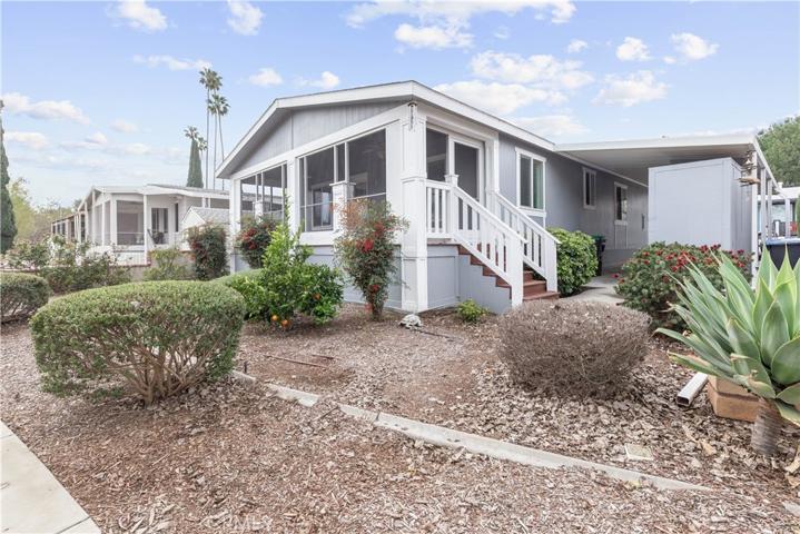 15111 Pipeline Avenue Unit 40, Chino Hills, California 91709