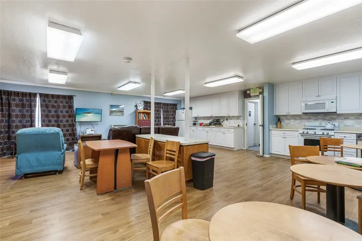 6079 La Prada Street, Los Angeles, California 90042