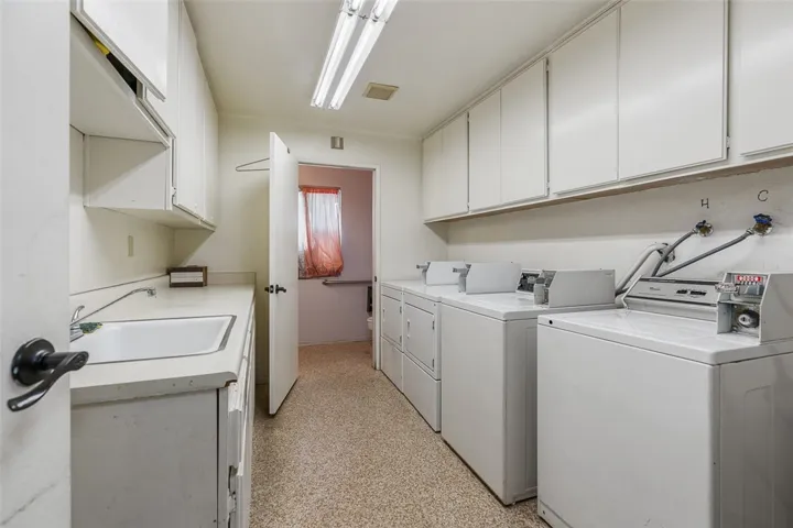 6079 La Prada Street, Los Angeles, California 90042