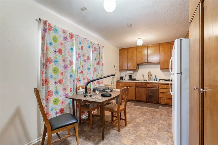 6079 La Prada Street, Los Angeles, California 90042