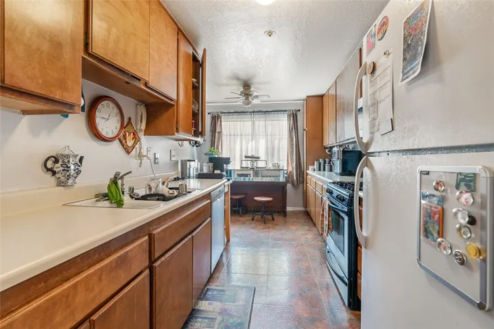 6079 La Prada Street, Los Angeles, California 90042