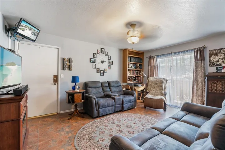 6079 La Prada Street, Los Angeles, California 90042