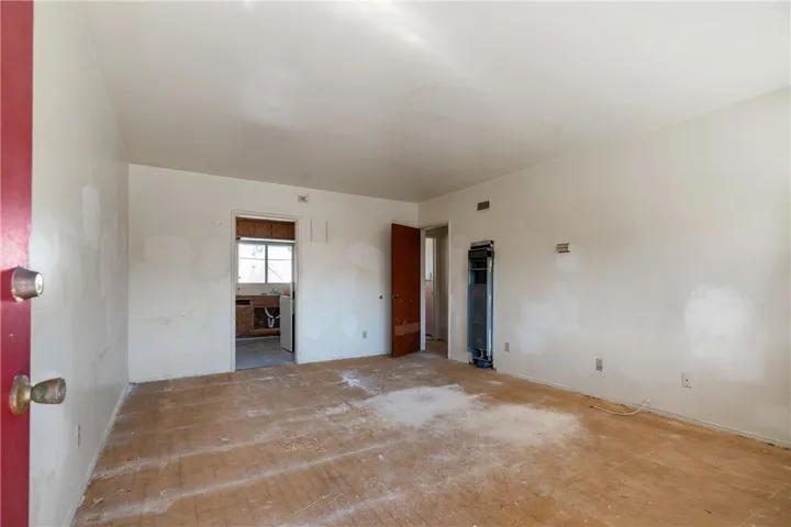 6817 N Figueroa Street, Los Angeles, California 90042