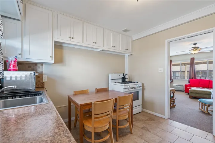 6817 N Figueroa Street, Los Angeles, California 90042