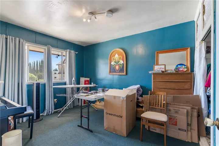 6817 N Figueroa Street, Los Angeles, California 90042