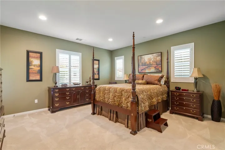 1312 N Hawthorne Way, Azusa, California 91702