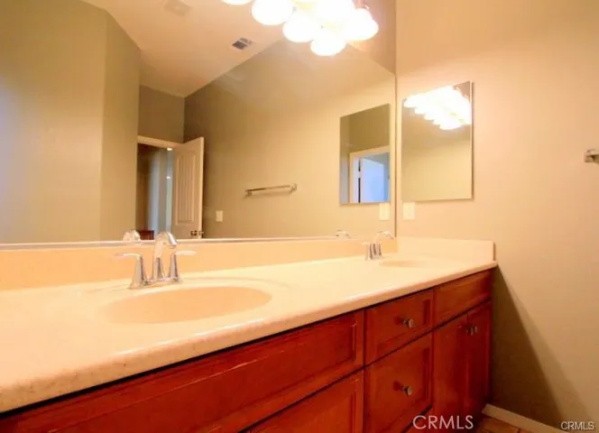 13884 Huntervale Drive, Eastvale, California 92880