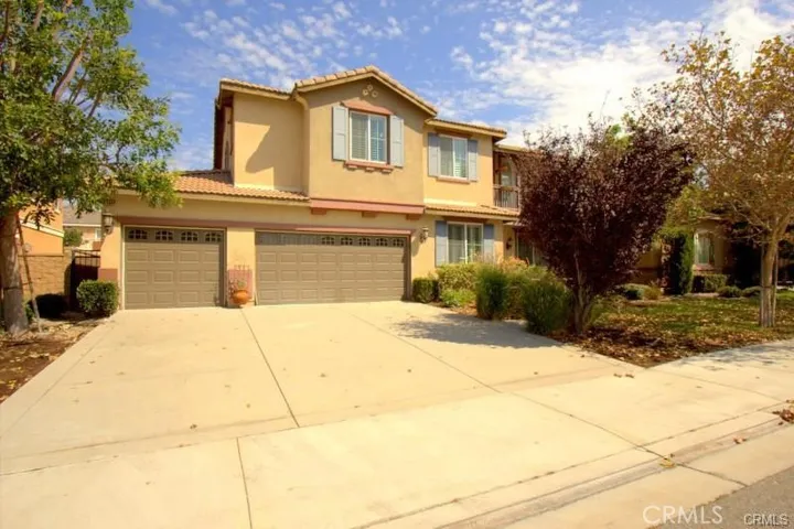 13884 Huntervale Drive, Eastvale, California 92880