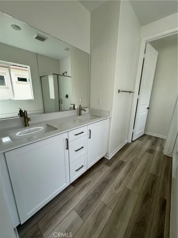 27723 Faircliff Drive, San Pedro, California 90732
