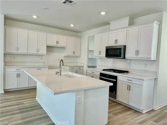 27723 Faircliff Drive, San Pedro, California 90732