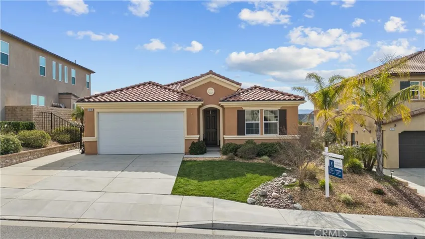 19708 Lanfranca Drive, Saugus, California 91350