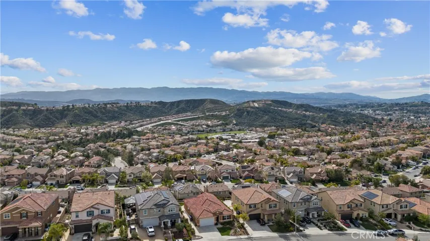 19708 Lanfranca Drive, Saugus, California 91350