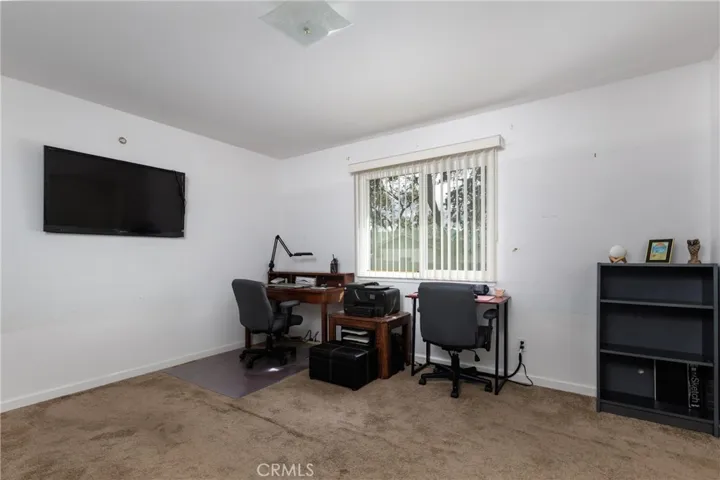 Guest bedroom 12.5 ft x 13.5 ft