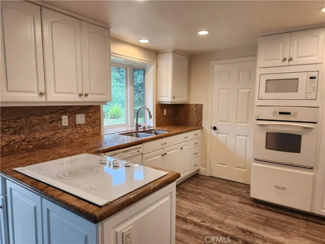 28710 Circlet Drive, Rancho Palos Verdes, California 90275