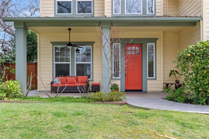 114 Secluded Oaks Court, Chico, California 95928