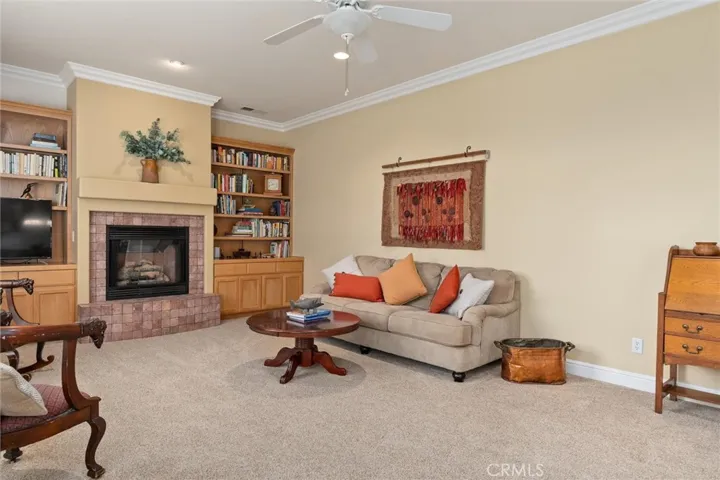 114 Secluded Oaks Court, Chico, California 95928