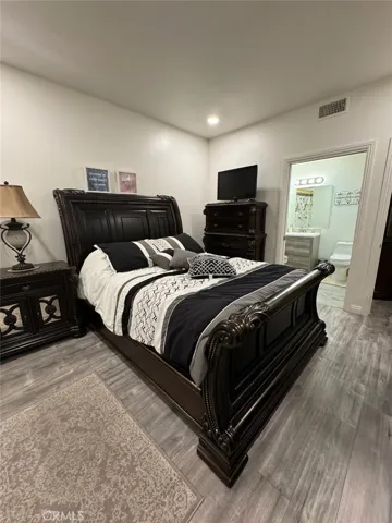 Main bedroom
