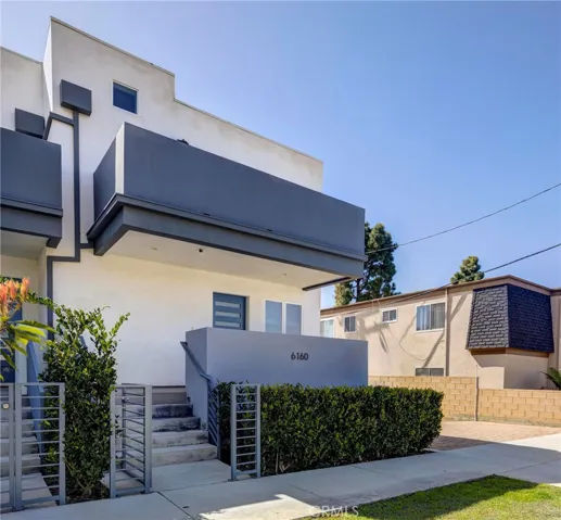 6160 S Pacific Coast Highway, Redondo Beach, California 90277