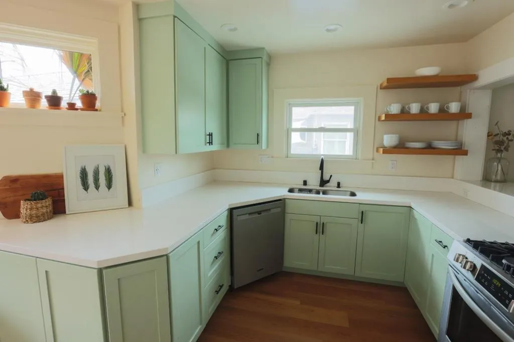 208 Laurent Street, Santa Cruz, California 95060 home-pic-3