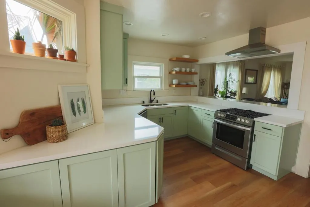 208 Laurent Street, Santa Cruz, California 95060 home-pic-2