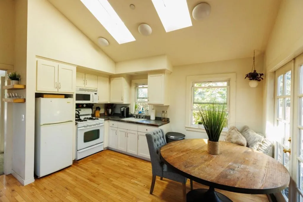 208 Laurent Street, Santa Cruz, California 95060 home-pic-23