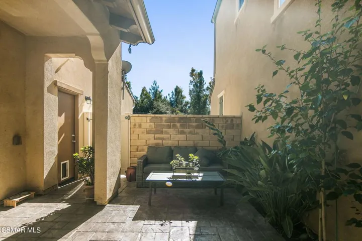 49-web-or-mls-UpMarketMedia184Sta-179