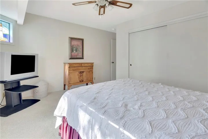 2445 Stern Deck Road, Bradley, California 93426