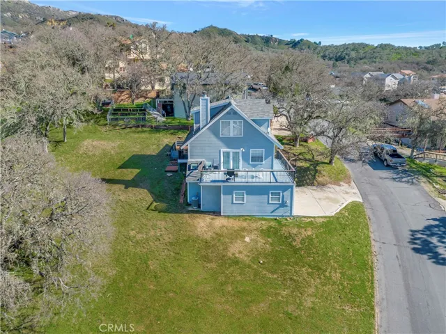 2445 Stern Deck Road, Bradley, California 93426