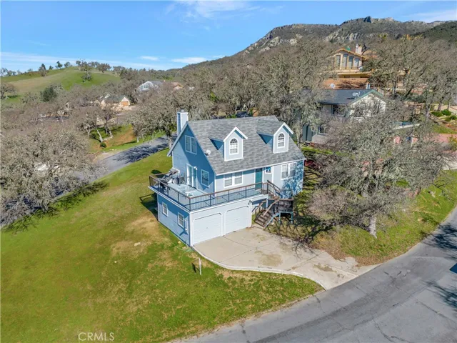 2445 Stern Deck Road, Bradley, California 93426