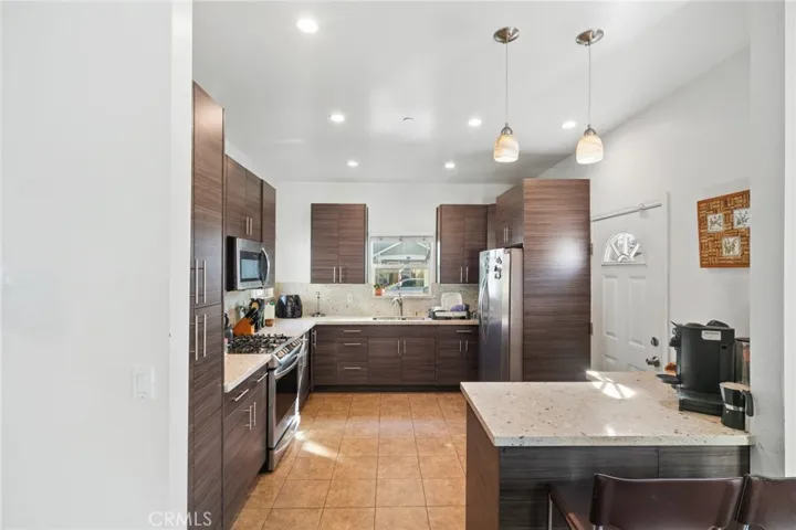 3627 E Vermont Street, Long Beach, California 90814