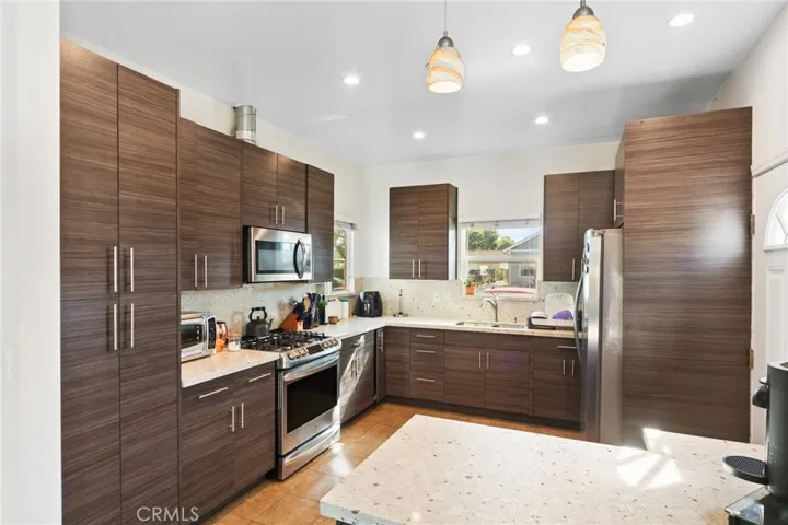 3627 E Vermont Street, Long Beach, California 90814