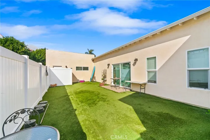 3627 E Vermont Street, Long Beach, California 90814