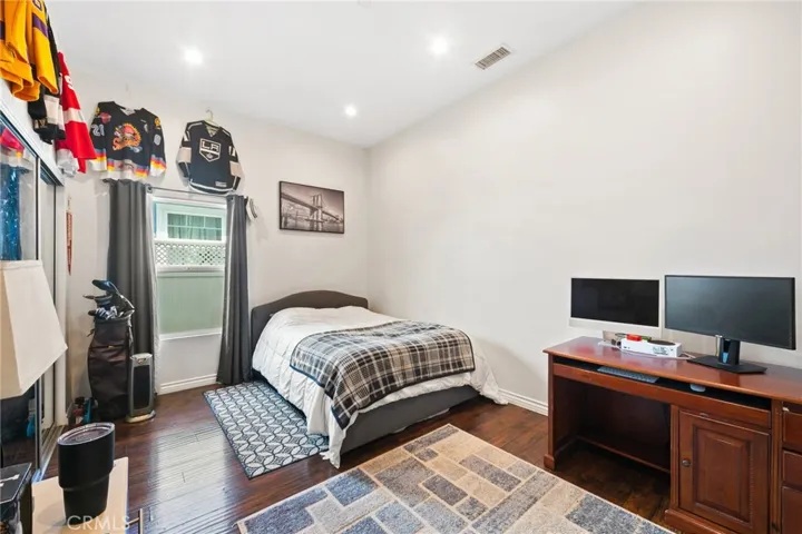 3627 E Vermont Street, Long Beach, California 90814
