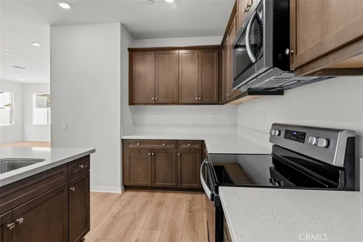 940 Dryden Drive, Lake Elsinore, California 92530