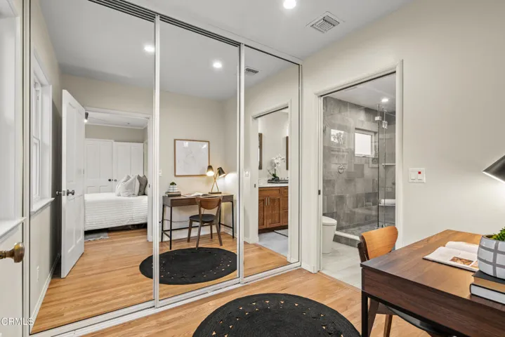 2616 Topsfield St_LA360VR-22
