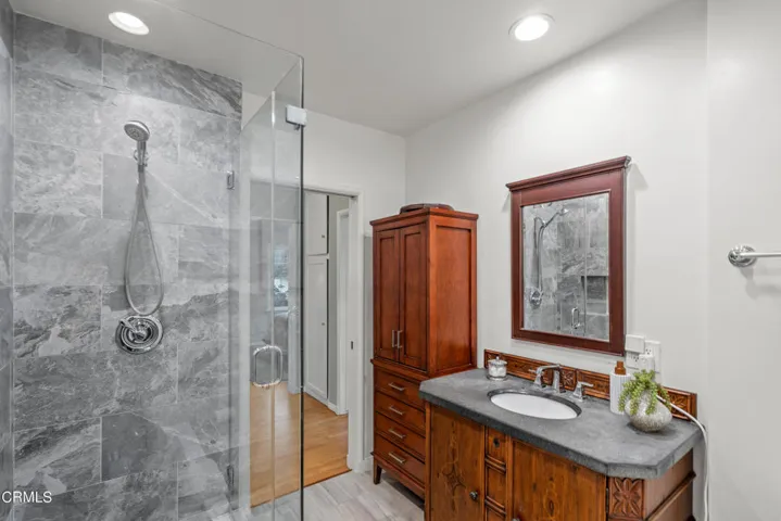 2616 Topsfield St_LA360VR-28