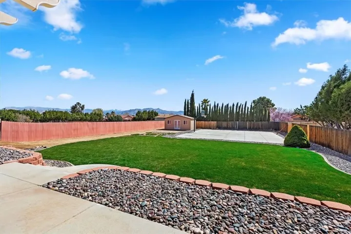 15591 Via Cartagena Street, Hesperia, California 92345