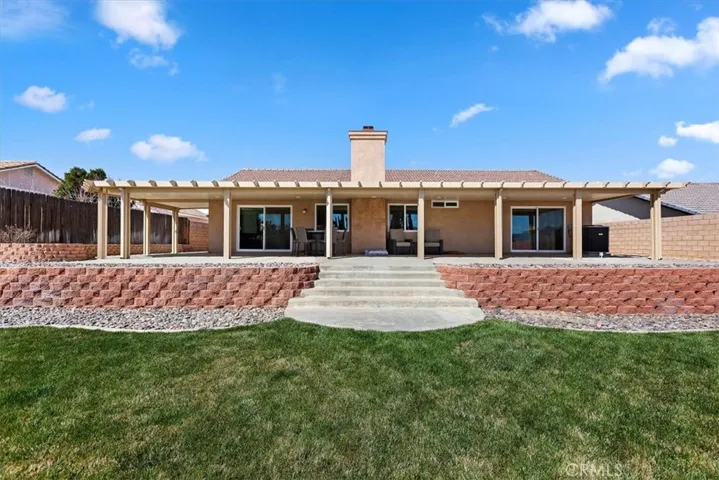 15591 Via Cartagena Street, Hesperia, California 92345