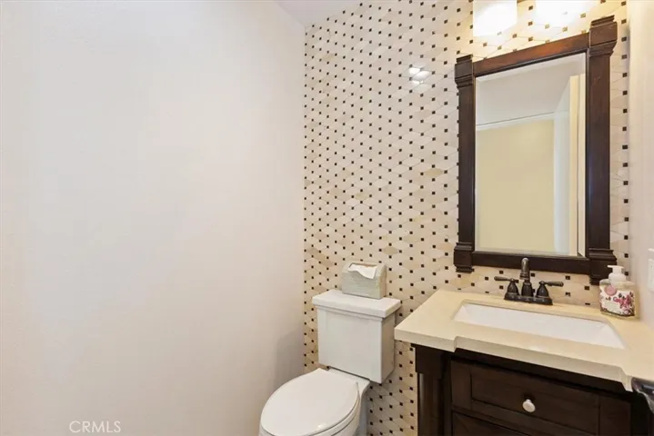15591 Via Cartagena Street, Hesperia, California 92345