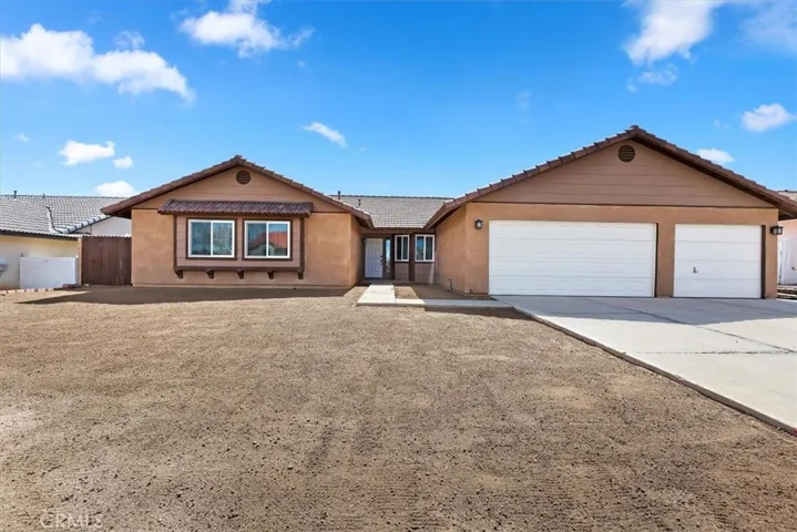 15591 Via Cartagena Street, Hesperia, California 92345