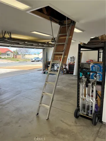 15591 Via Cartagena Street, Hesperia, California 92345