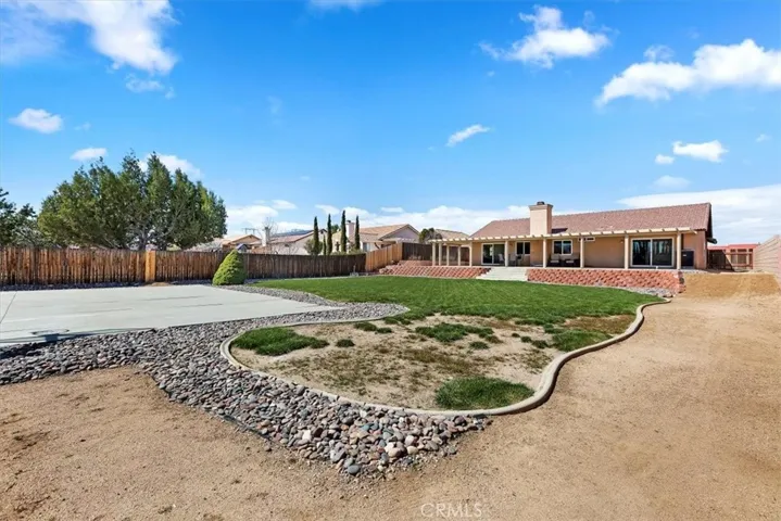 15591 Via Cartagena Street, Hesperia, California 92345