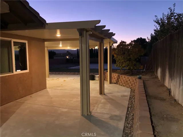 15591 Via Cartagena Street, Hesperia, California 92345
